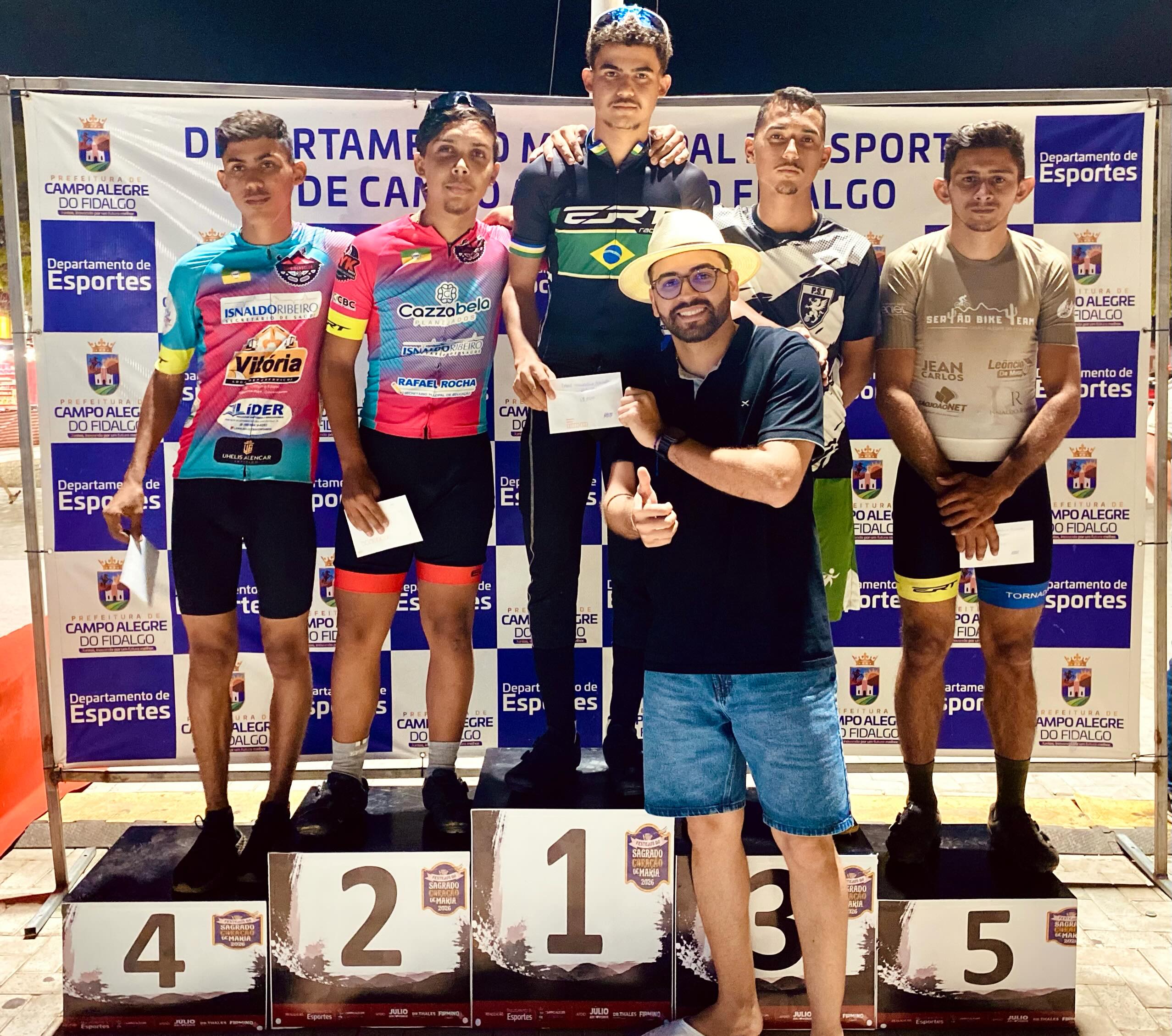 Torneio de Ciclismo reúne atletas em tarde de emoção e espírito esportivo Torneio de Ciclismo reúne atletas em tarde de emoção e espírito esportivo